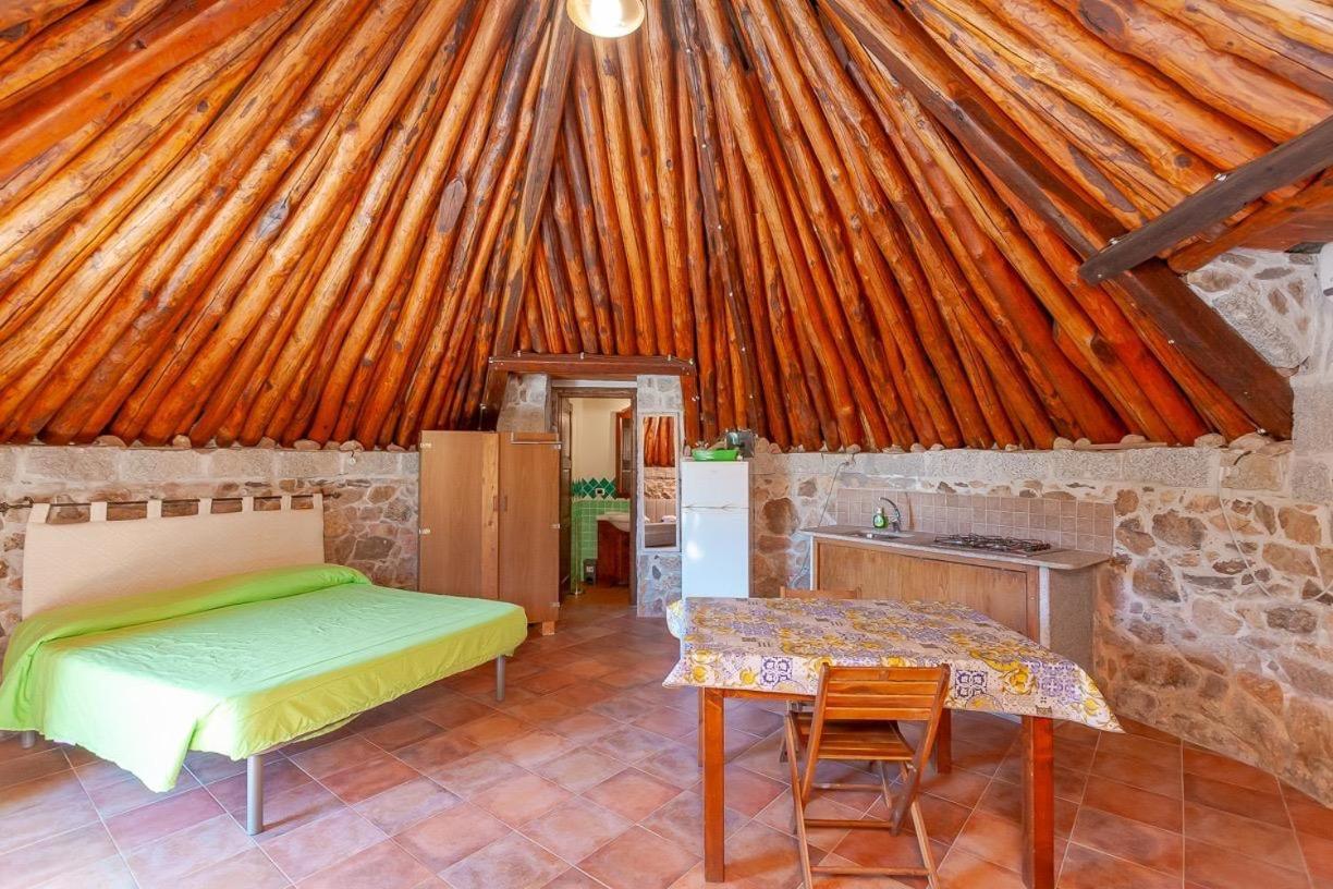 B&B Pettirosso Garden San Teodoro  Exterior foto